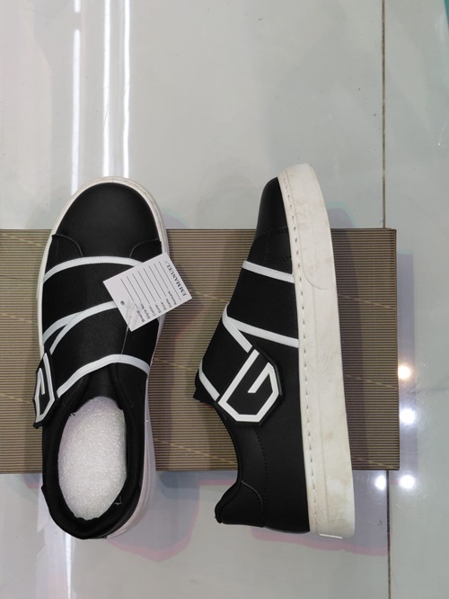 Men Casual Sneakers