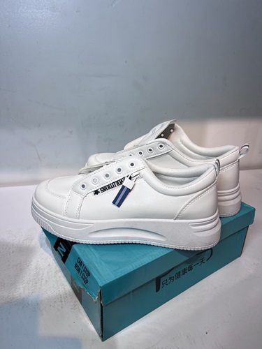 Unisex Fashion(Evolution) White Sneakers