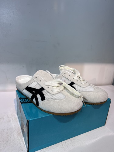 Ladies Casual Slip-ons