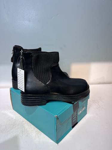 Ladies Ankle Leather Boots