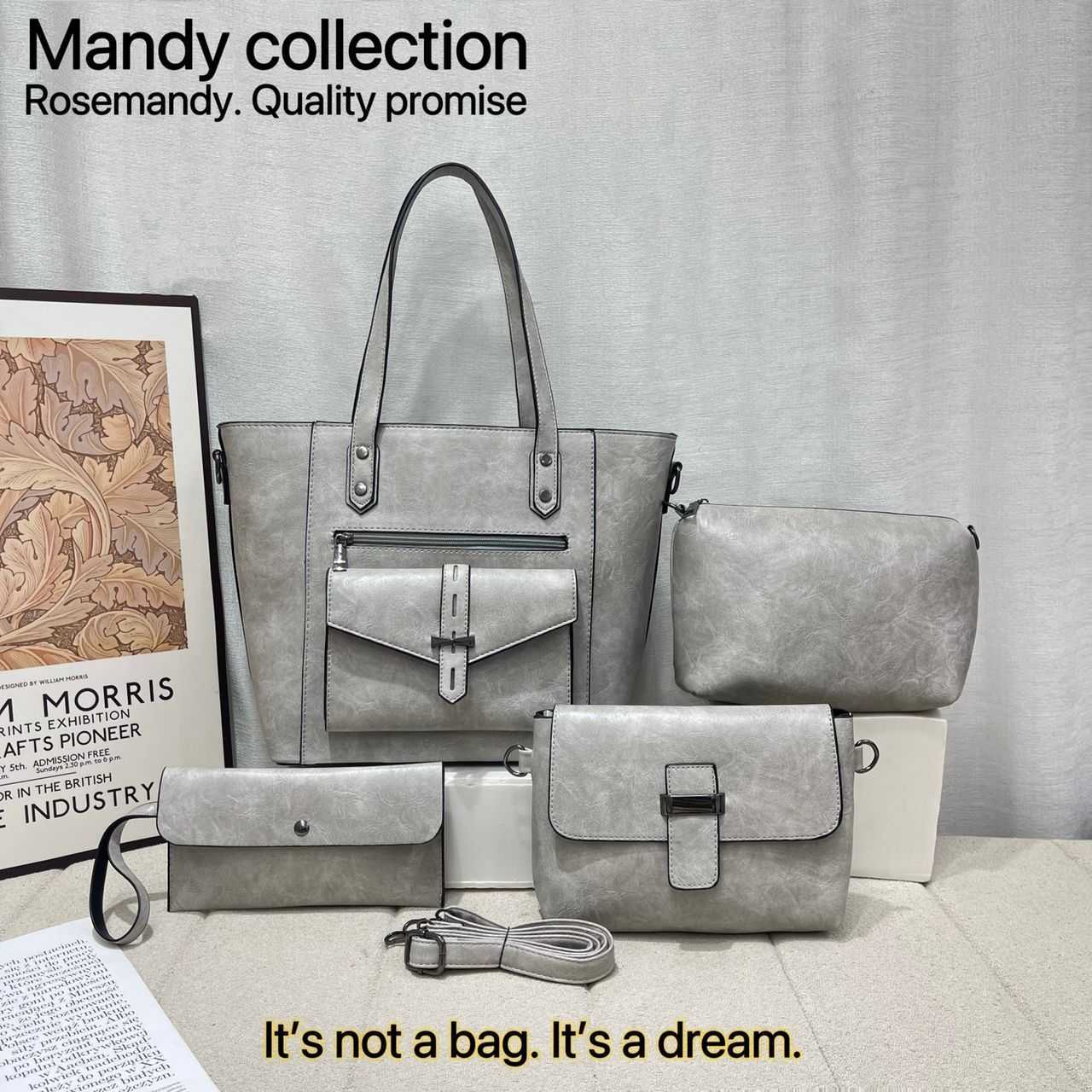 Ladies 4 Set Bag collection