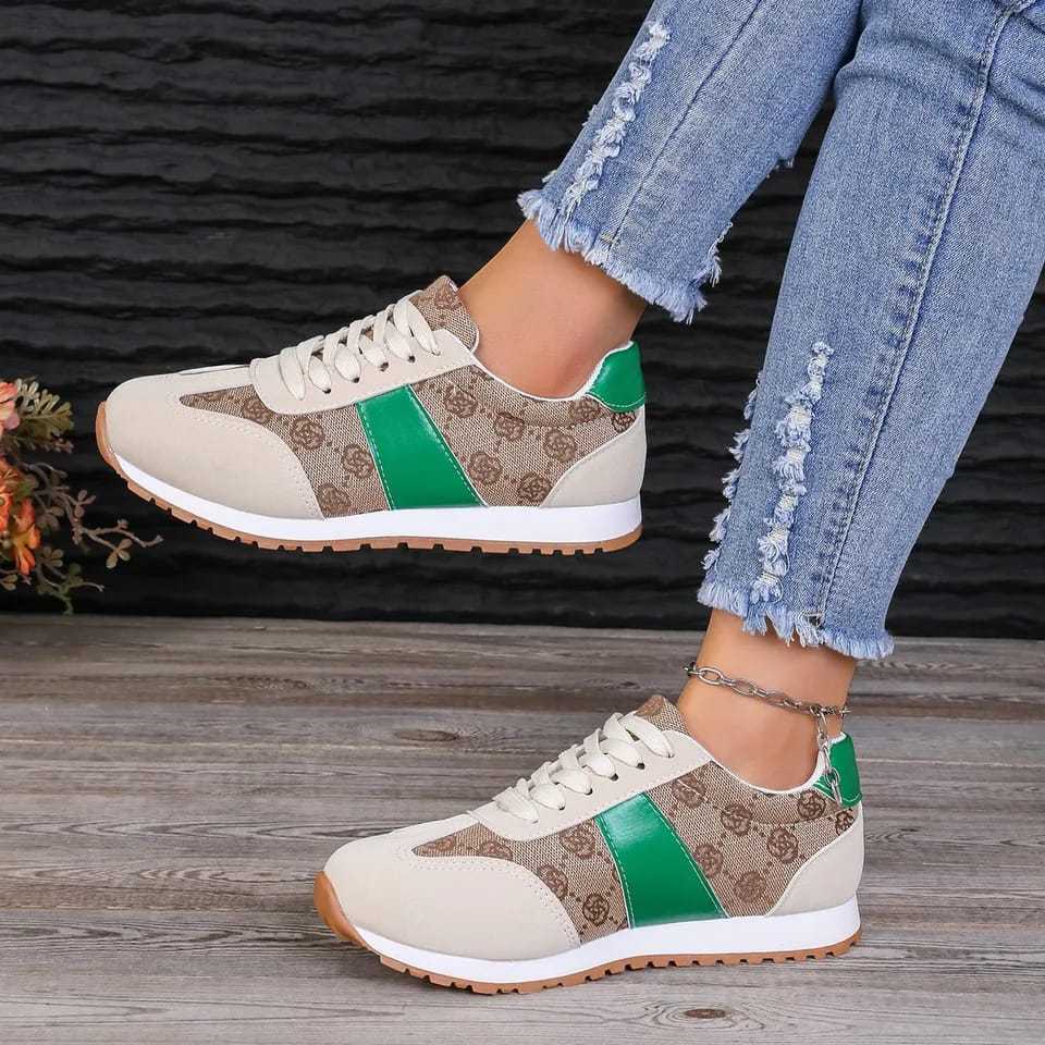 Ladies Retro Sneakers