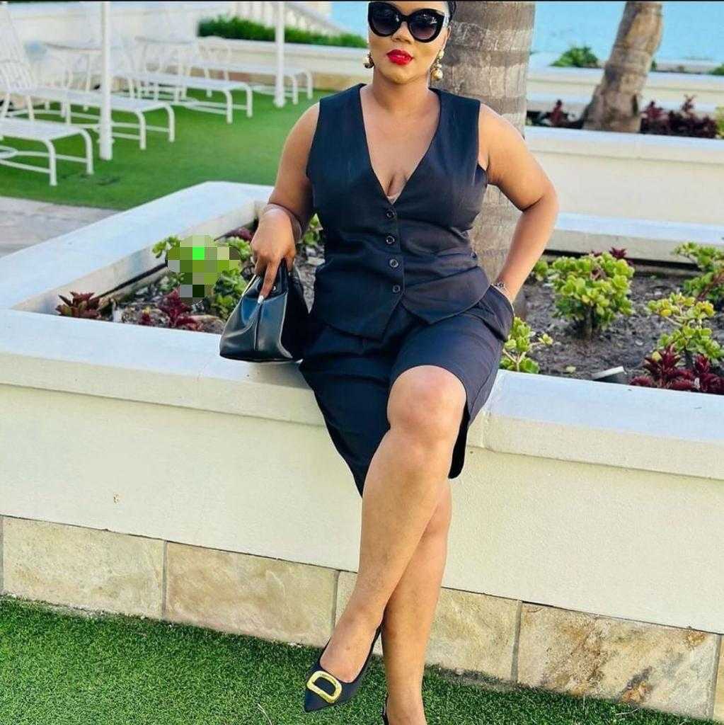 Ladies Leisure Two Piece.