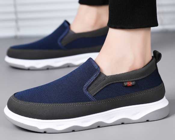 Men's casual shoes
