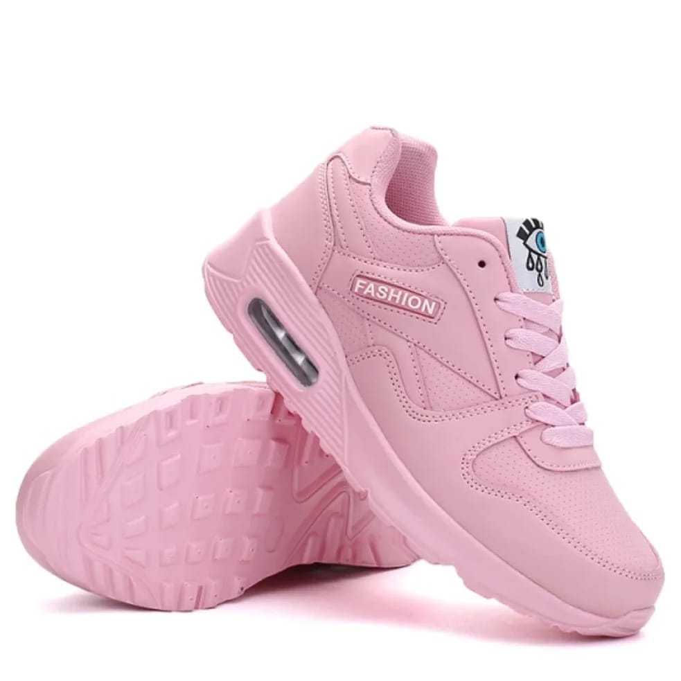 Casual ladies sneakers