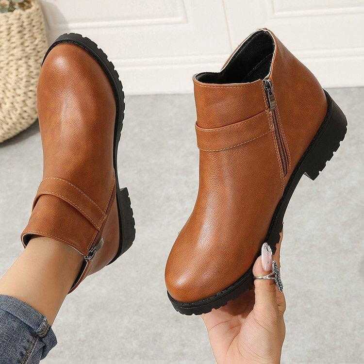 Ladies Leather Shoes