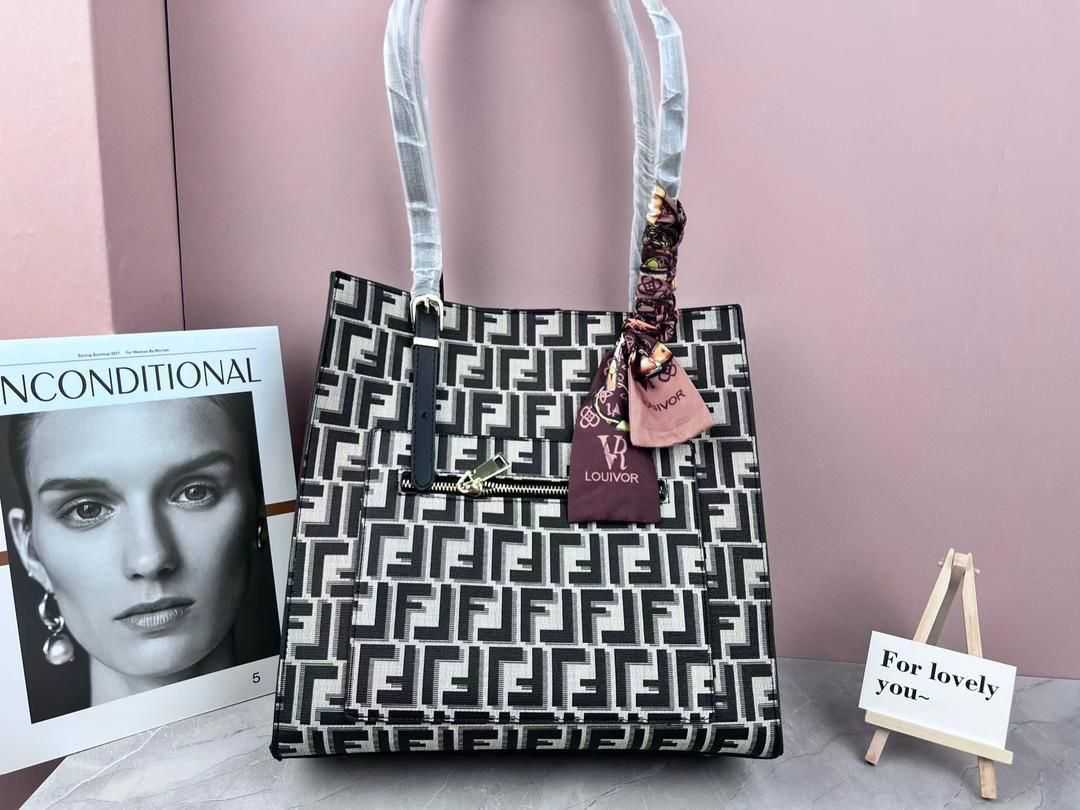 Ladies bags