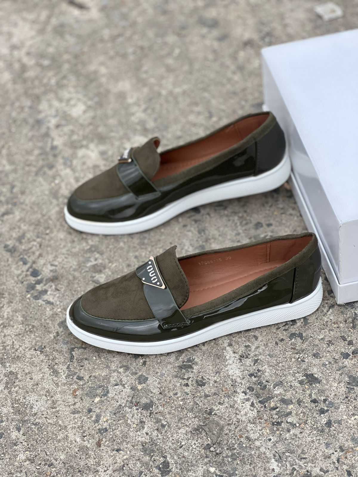 BROWN WETLOOK &amp; SUEDE BROGUES SHOES