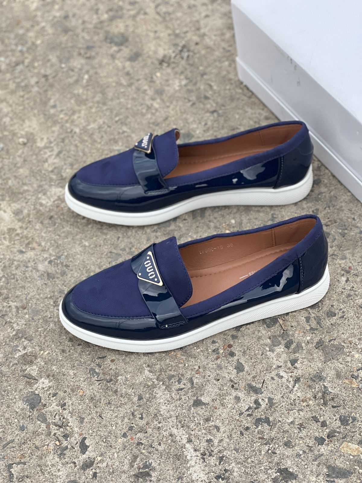 BROWN WETLOOK &amp; SUEDE BROGUES SHOES