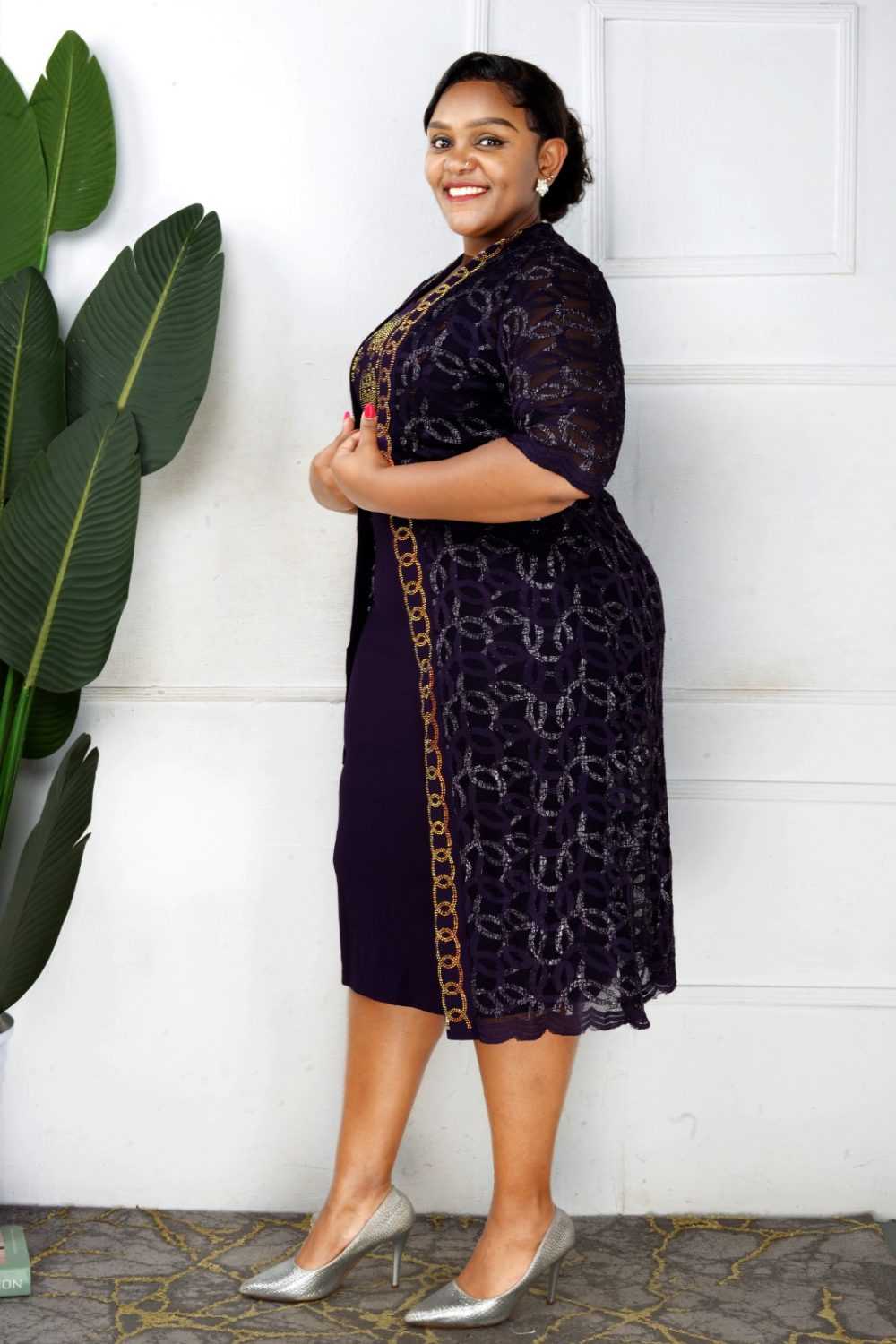 Quality Two Piece - Image 3