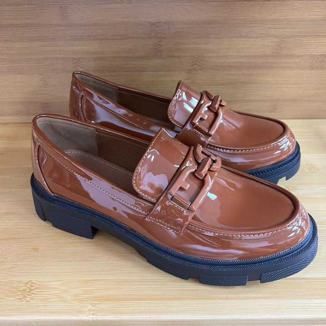 HIGH QUALITY WETLOOK BROGUES